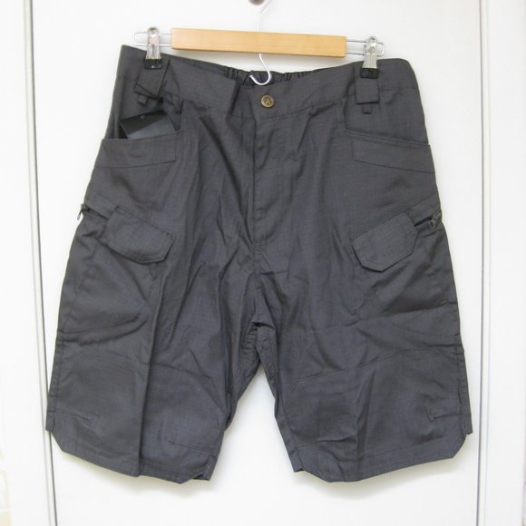 Outdoor Equipment Other - NWT Outdoor Equipment gray cargo shorts L large